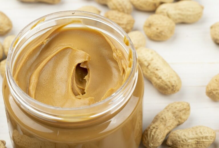 What In Peanut Butter Is Bad For Dogs? Harmful Ingredients To Watch Out For - The Goody Pet